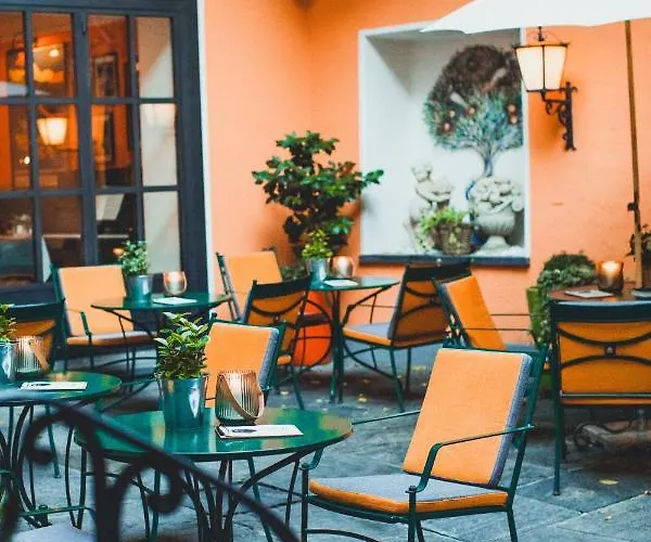 Art Riposo 호텔 4*